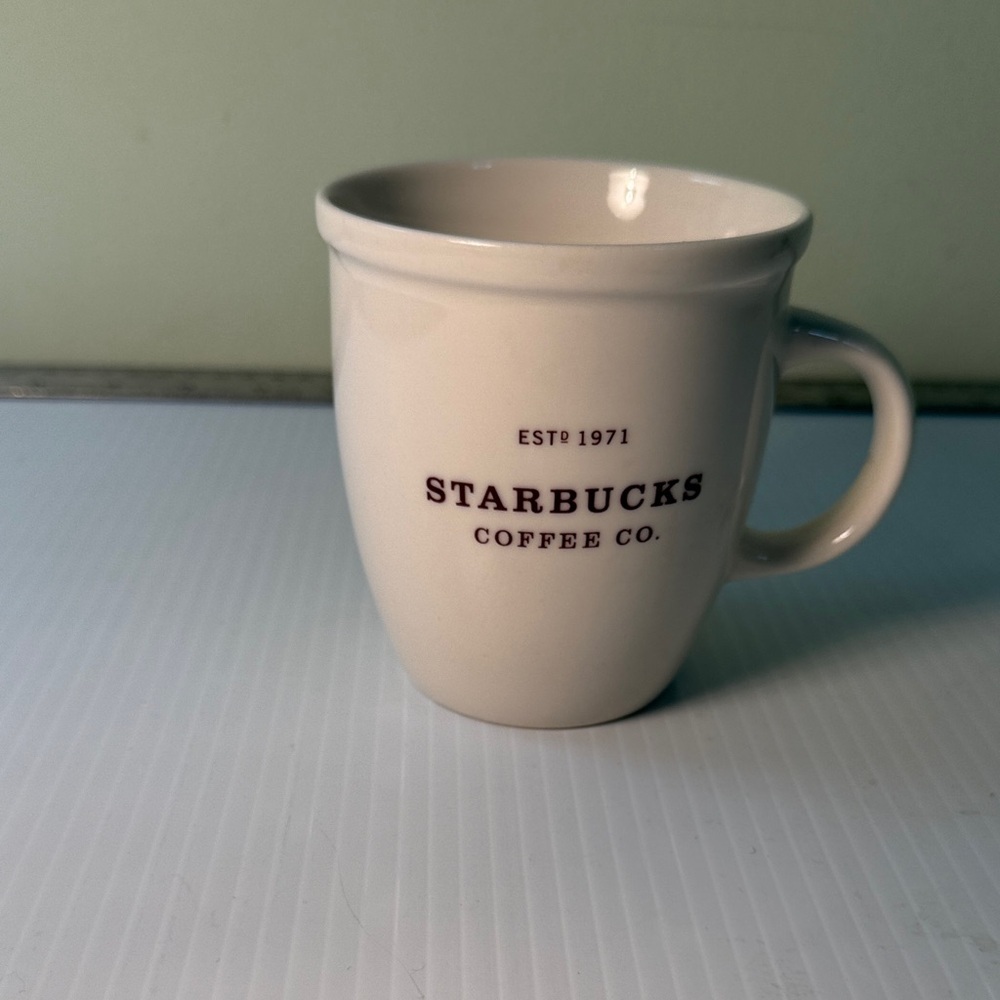 Starbucks Classic White Mug - Picture 2 of 4